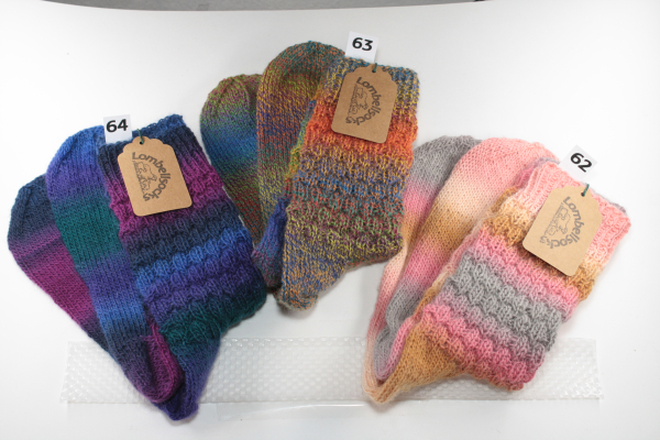 Bunte und Uni-Socken Grösse 37 Nr. 62-63-64